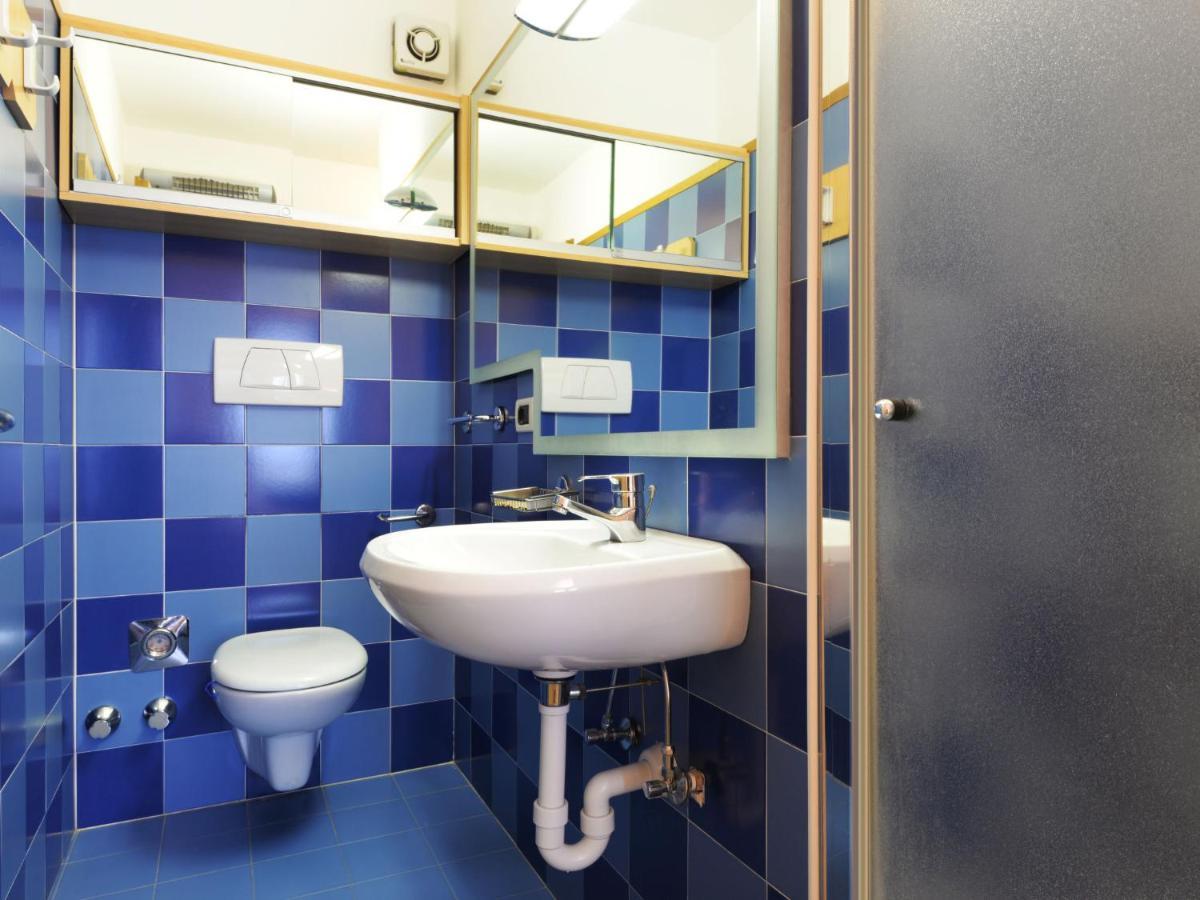 Al Parco-3 By Interhome Apartment Canazei